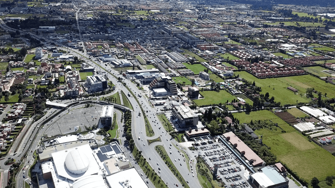 Por qué las empresas están migrando sus oficinas de Bogotá a la Sabana